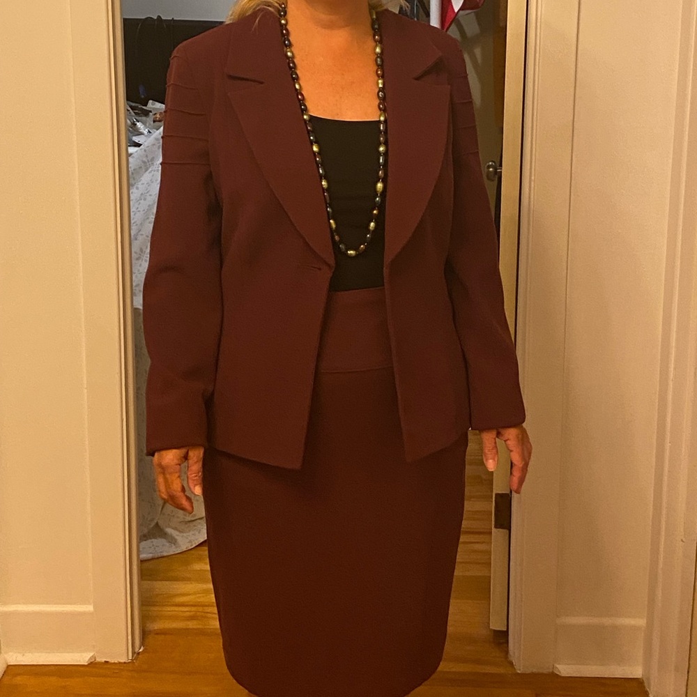 Skirt Suit burgandy